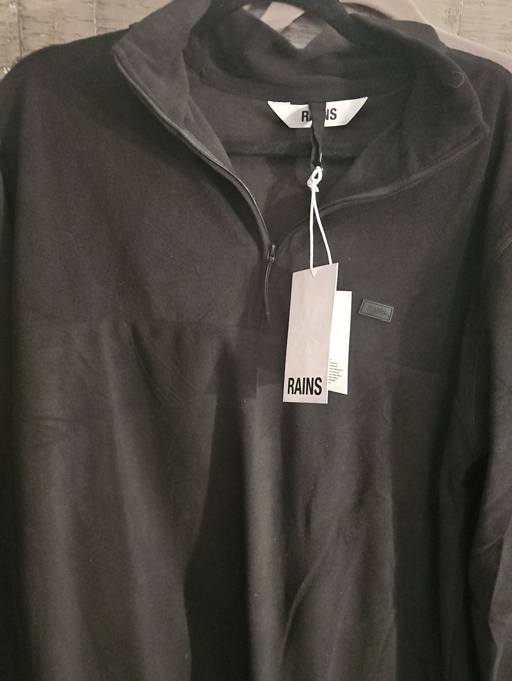 Rains Men's Lt. Fleece Black Zip-Up Pullover Sweater